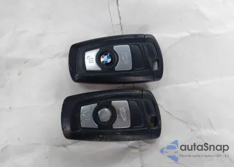 2014 BMW 320I xDrive z USA, uszkodzony, nr VIN WBA3C3G54ENS72047